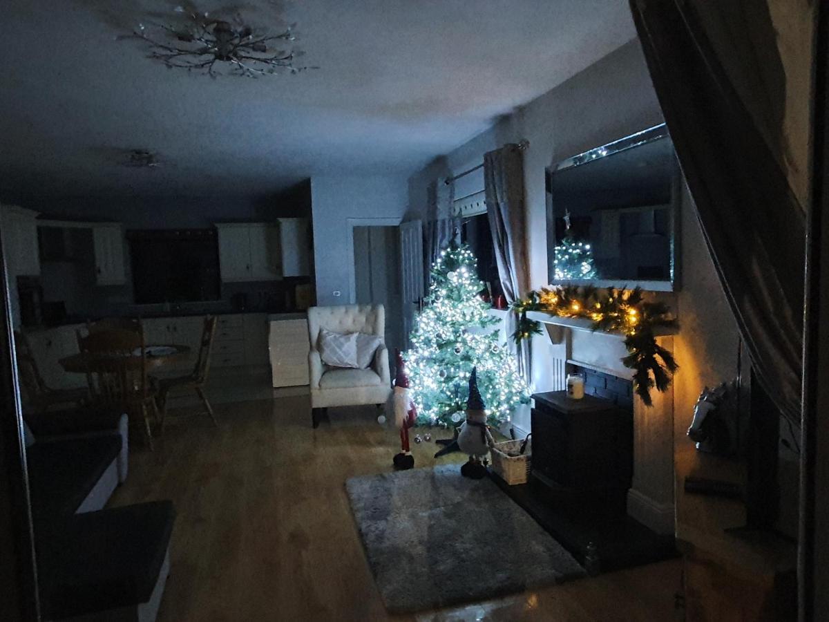 Greystones Clock Tower Lodge Leap Екстериор снимка