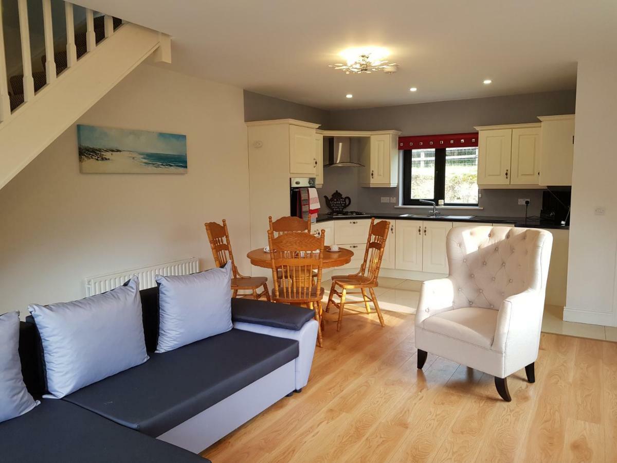 Greystones Clock Tower Lodge Leap Екстериор снимка